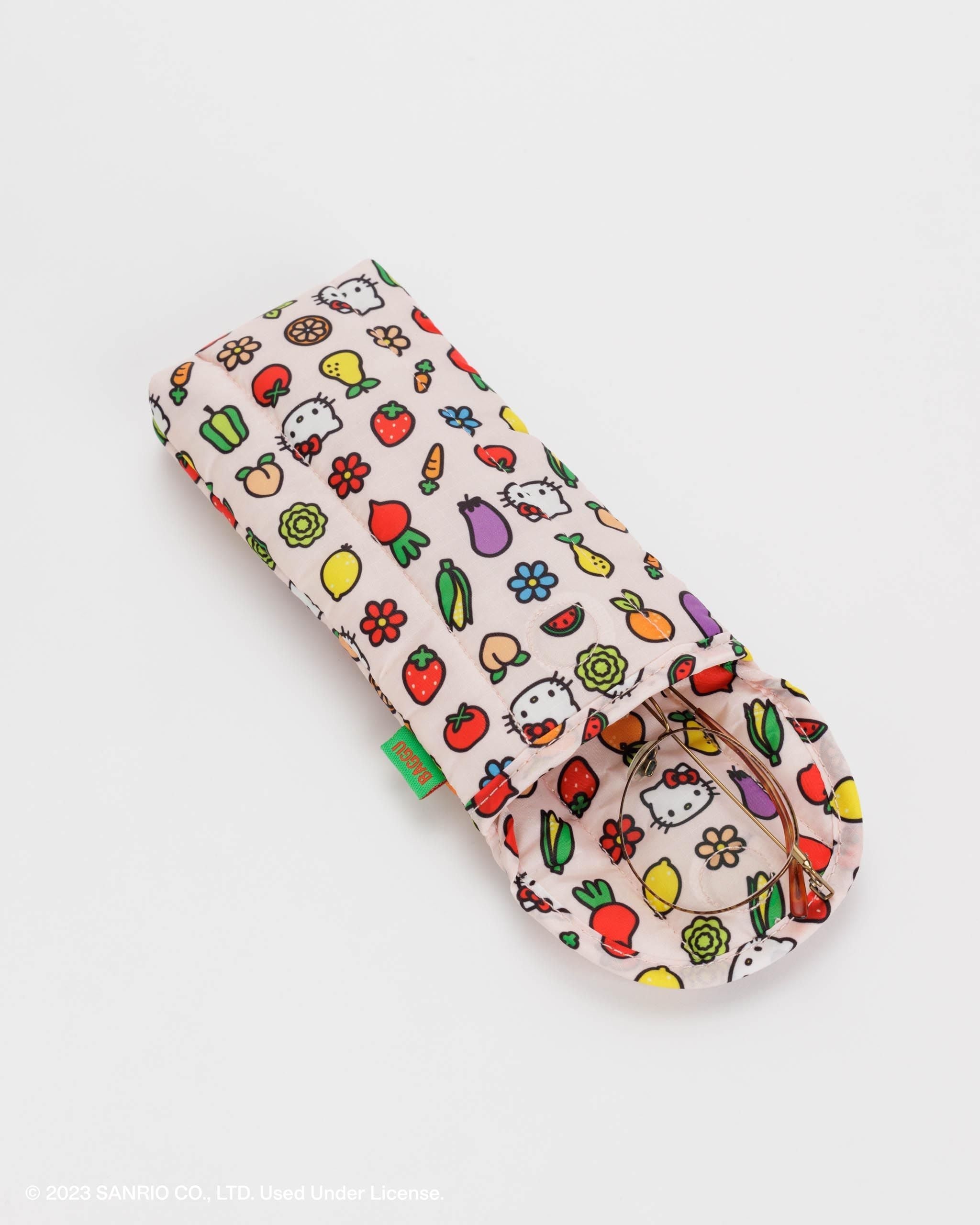 Puffy Glasses Sleeve image 2