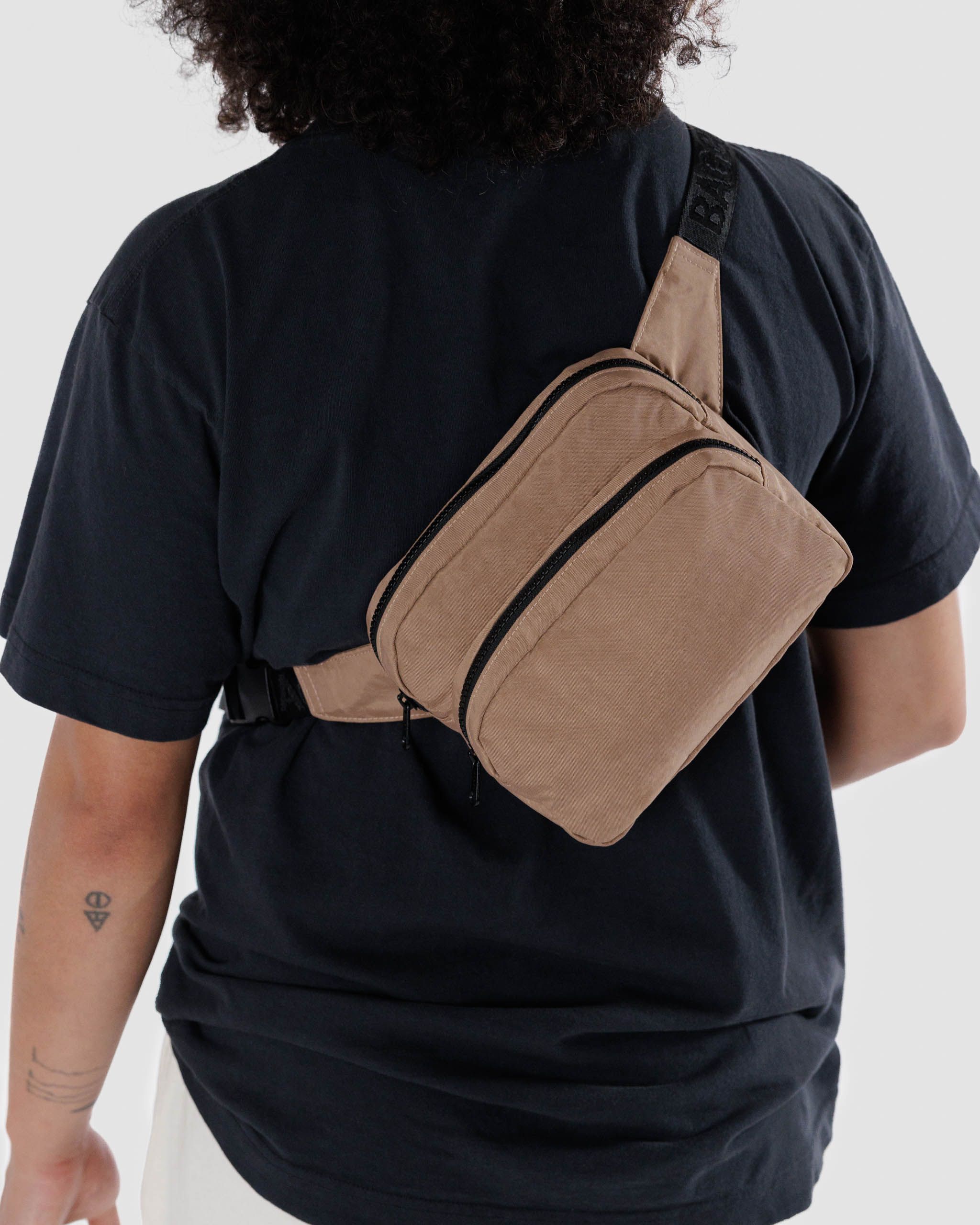 Fanny Pack image 2