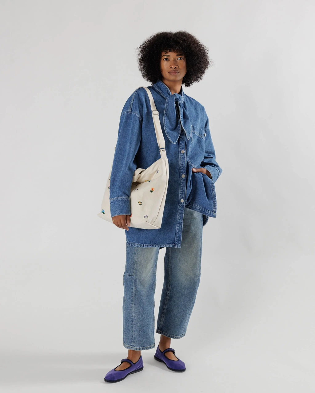 Horizontal Zip Duck Bag image 1